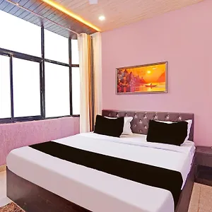 *** Hotel O Shiv Darshan Paying India